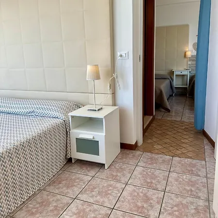 Nizza Frontemare 3*